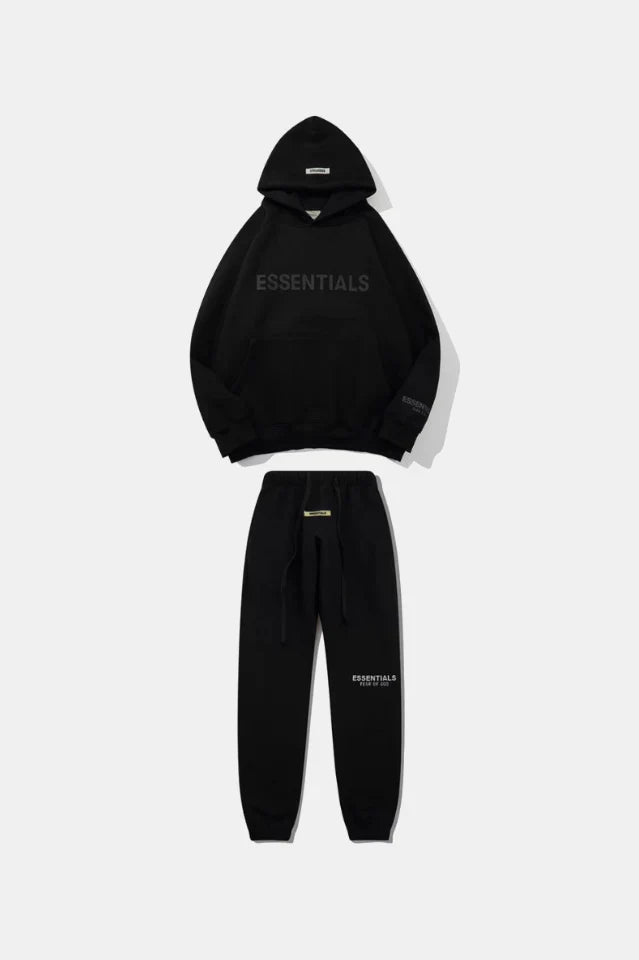 Ylva | ESSENTIALS TRACKSUIT