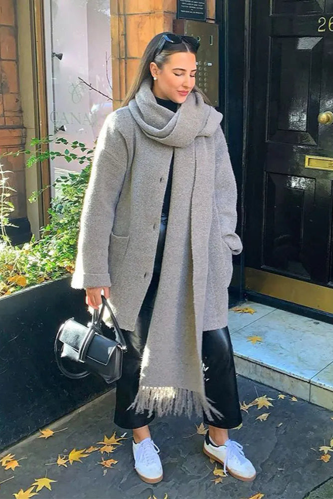 Nina | Knit coat with scarf