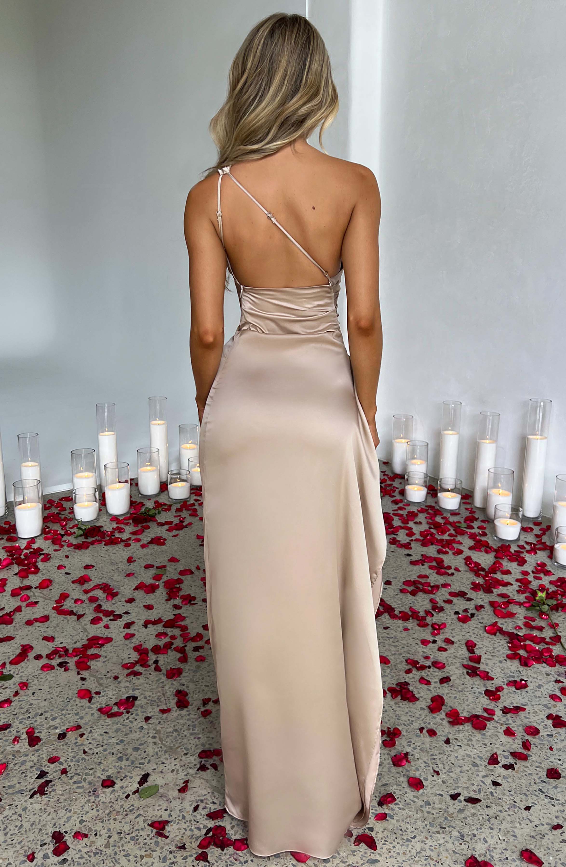 Solveig | One-Shoulder Sateng Kjole