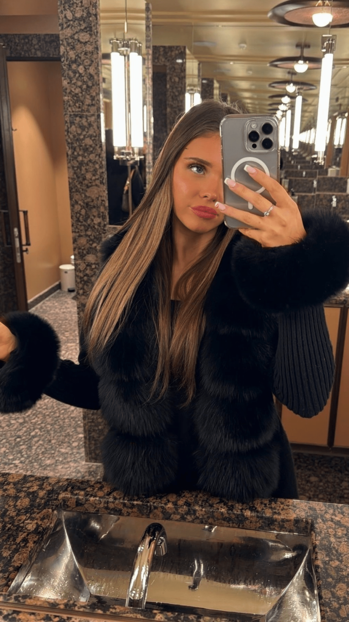 Elvine | Strikkecardigan med fuskepels