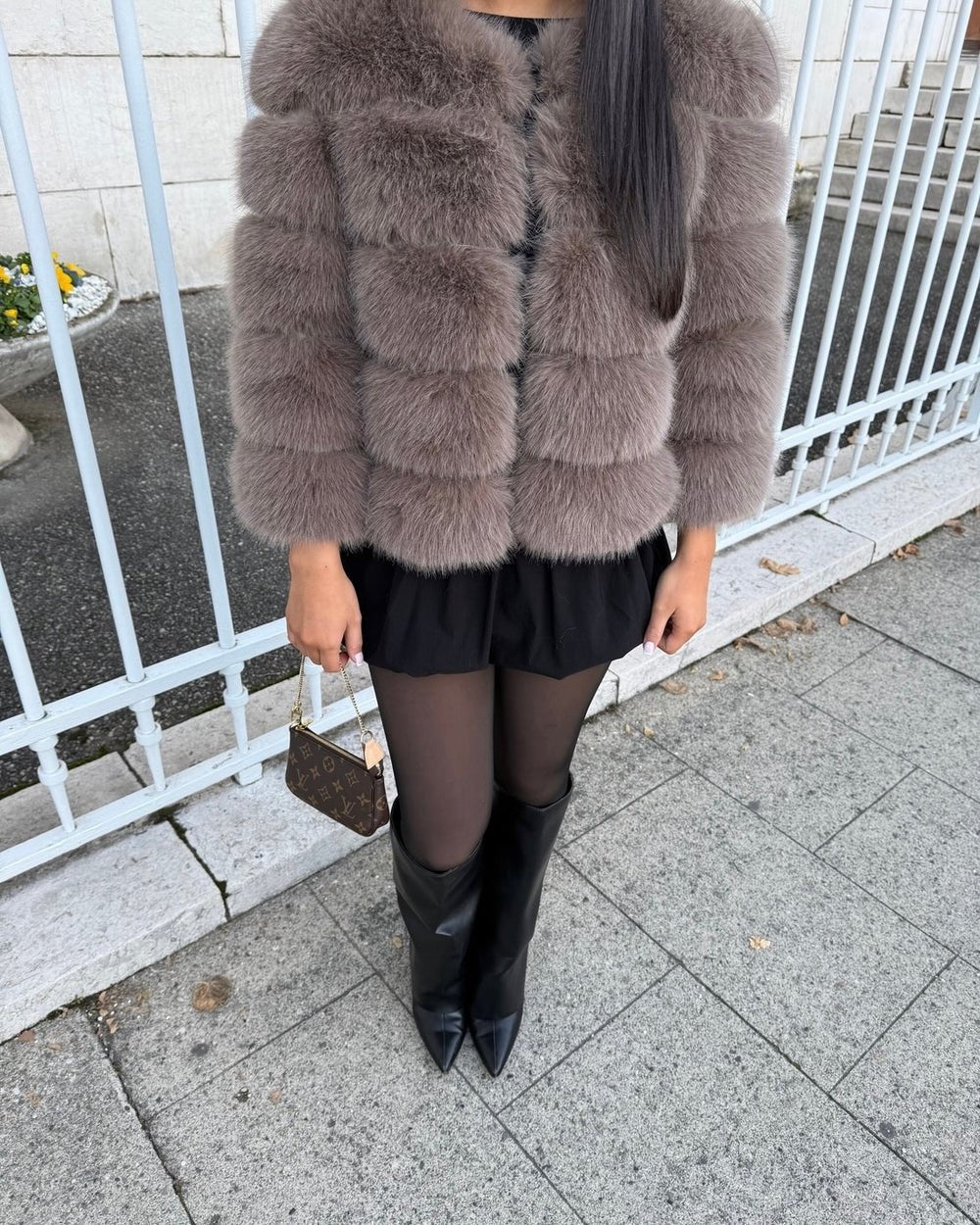 Freja | Kort Fuskepelsjakke
